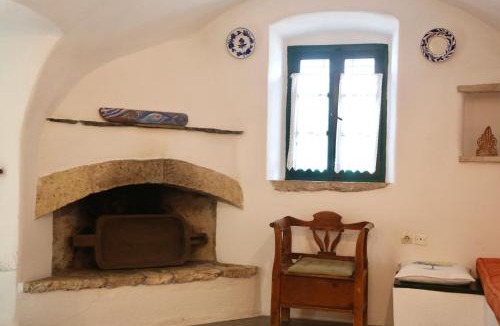 Aroniadika House | Axion Studios