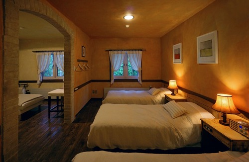 Chino Bed & Breakfast | B&B Nomanomori