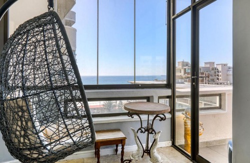 Sea Point Apartment | Backup Powered Atlantic Sea-View Penthouse