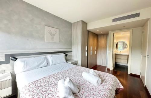 Sant Adria de Besos Apartment | Barcelona Forum Pool and Parking included and Beach 5min