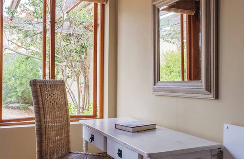 Bot River Villa | Barton Blue Crane near Hermanus Pool & Hot Tub