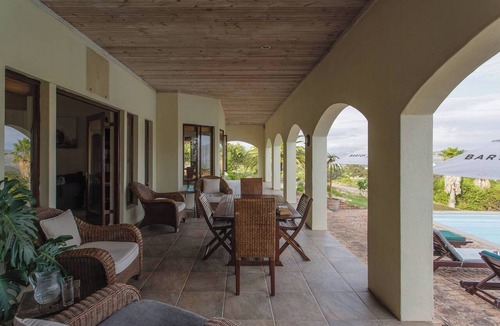Bot River Villa | Barton Dove near Hermanus – Pool & Hot Tub