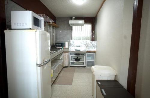 Takashiho Apartment | Base 高志保