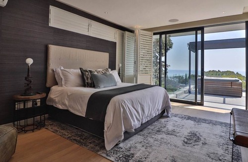 Camps Bay House | Bayluxurysuits