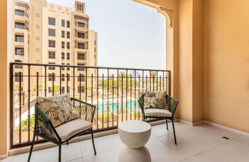 Umm Suqeim 3 Apartment | Beachside Calm 1BR - Pool, Gym & Stylish Retreat in Prime Dubai Spot