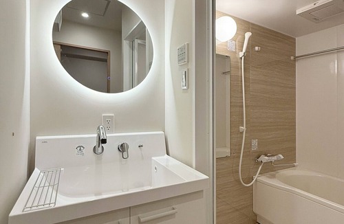 Hatsukaichi Apartment | bHotel Miyajima Omotesando 31