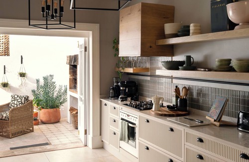 Three Anchor Bay House | Blackheath Lodge
