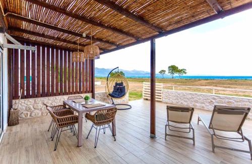 Messini House | Boho Vibes Beachfront Detached House