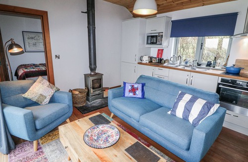 Dingle Cottage | Bosca Neadu