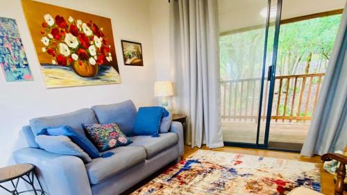 Bathurst Apartment | Branch Bound Cabins - Bathurst Village