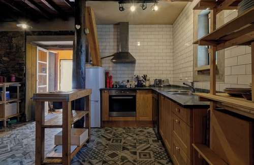 Tomar Villa | breakfastunderatree
