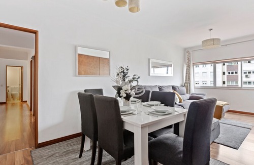 Benfica Apartment | Bright & Spacious Three-Bed Apartment in Lisbon