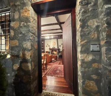 Aghios Athanasios Villa | ByDoukas Mountain Resort