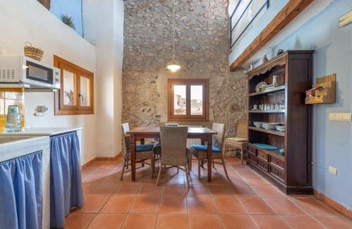Pira House | Cal Capdevila Blau