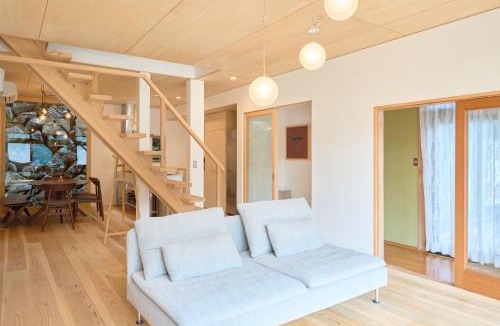 Ochi Villa | Carpe Diem Kamaida
