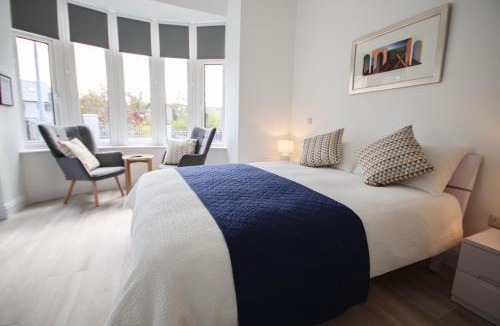 Carrick Hotel | Carrick Gate