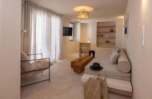 Agios Romanos Villa | casa elysian