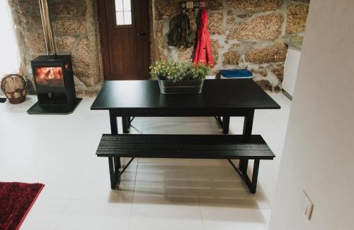 Seia Ski Chalet | Casa Oeste