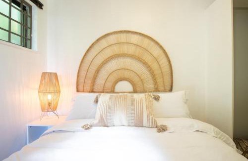 Sea Point House | Cesars Cottage Charming Sea Point Hideaway