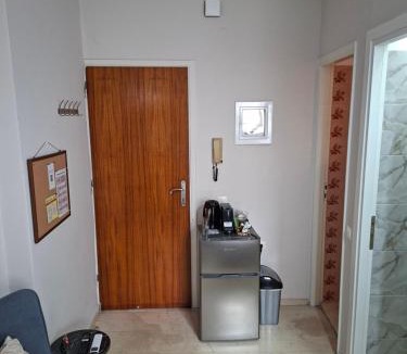 Khalkis Apartment | Charming Studio