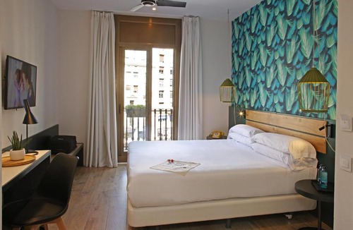 El Raval Hotel | chic&basic Lemon Boutique Hotel