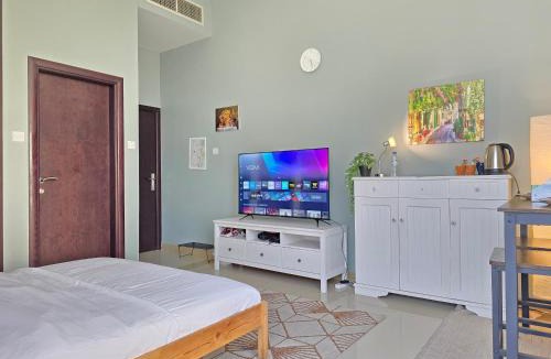 Dubai Apartment | Chic studio in Central Dubai