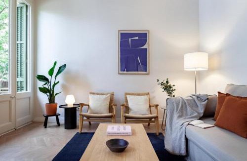 La Sagrada Familia Apartment | Click&Flat Gaudi Dream II