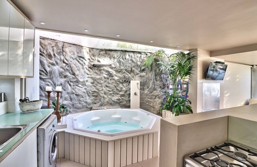 Clifton House | Clifton Bungalow