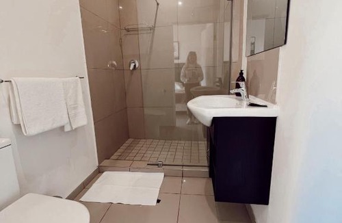 Mthatha Bed & Breakfast | Coco Lodge
