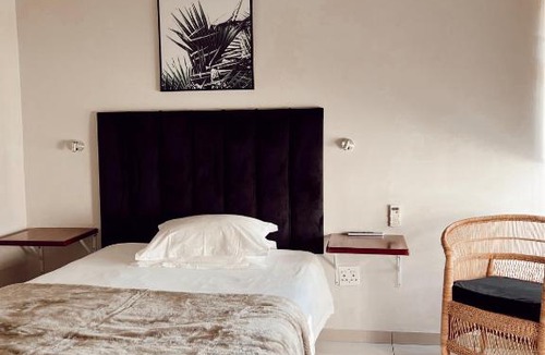 Mthatha Bed & Breakfast | Coco Lodge