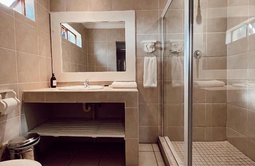 Mthatha Bed & Breakfast | Coco Lodge