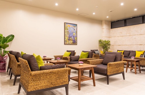 Mihama Hotel | Cococious Monpa