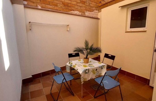 Cornella de Llobregat Condo | Confortable Piso en Cornellà de Llobregat, muy Bien Comunicado