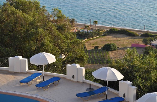 Agios Gordios Apartment | Corfu holiday house with pool "Maria" on Agios Gordios beach