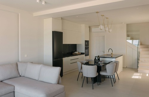 Fodele Villa | Costel BeachFront Residence, BBQ & Private Sunbeds