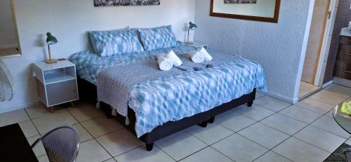 Eikenbosch Apartment | Cozy Quarters Self-Catering Accommodation