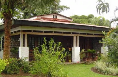 Guacimo Apartment | Cozy studio near rivers, waterfalls and nature