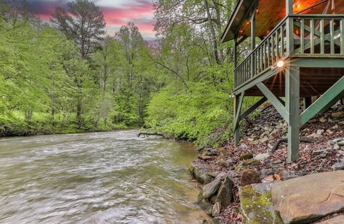 Cashes Valley Cabin | Creekside Reflections | Blue Ridge, GA