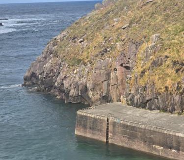Ballydavid Apartment | Cuas view