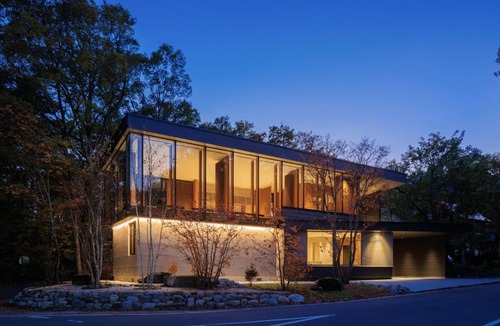 Hokujo Villa | D-Plus & E-Plus Chalet Hakuba by Jade Villa