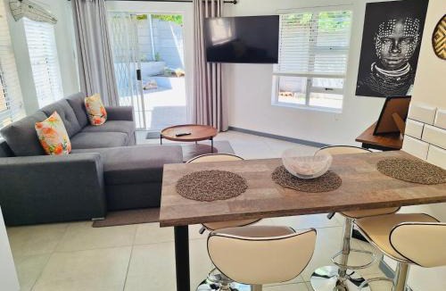 Welgemoed Apartment | Dee-Ones at Witboom,Kenridge ,Self Catering Apartment