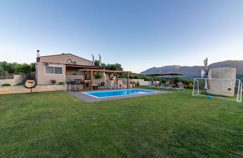Tilisos Villa | Deva's Full View Villa