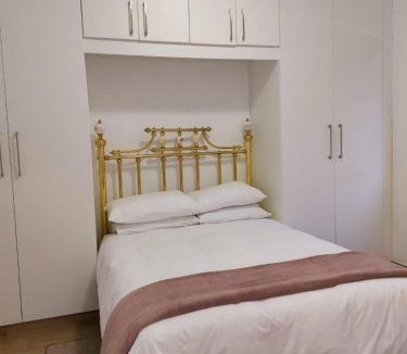 Despatch House | Die Regte Plek