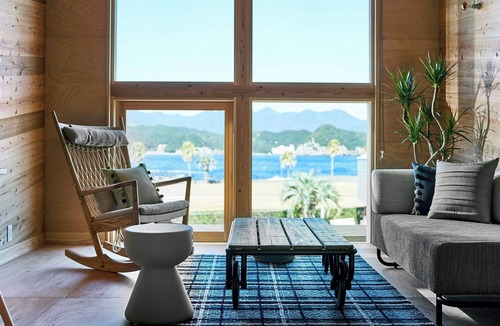 Taiji RV Rental | Dinner Included | For 4 People Glamping Plan No/Higashimuro County Wakayama