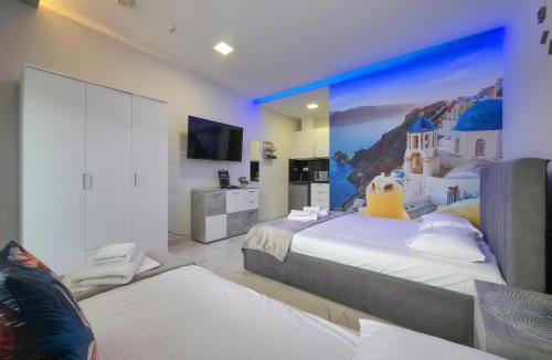Olymbiaki Akti Apartment | DIOS Studios by SDR