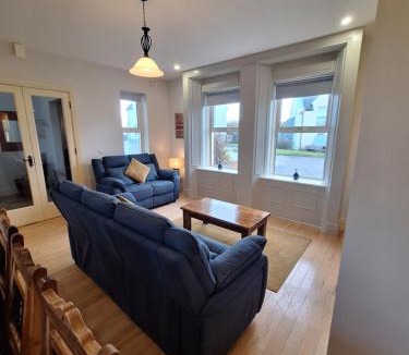Doolin House | Doolin Court