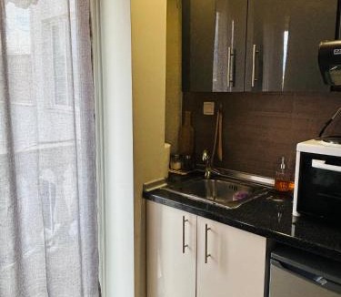Serres Hotel | Downtown Comfy Studios D