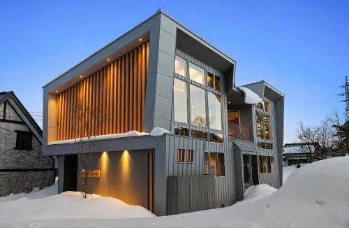 Hokujo Ski Chalet | Echo Rocks