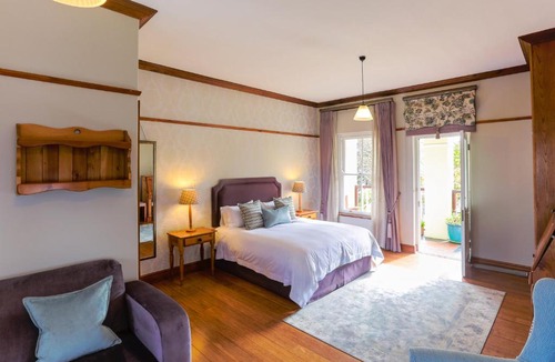 Stellenbosch Central Hotel | Eendracht Hotel