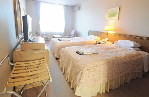 Kushiro House | Efre